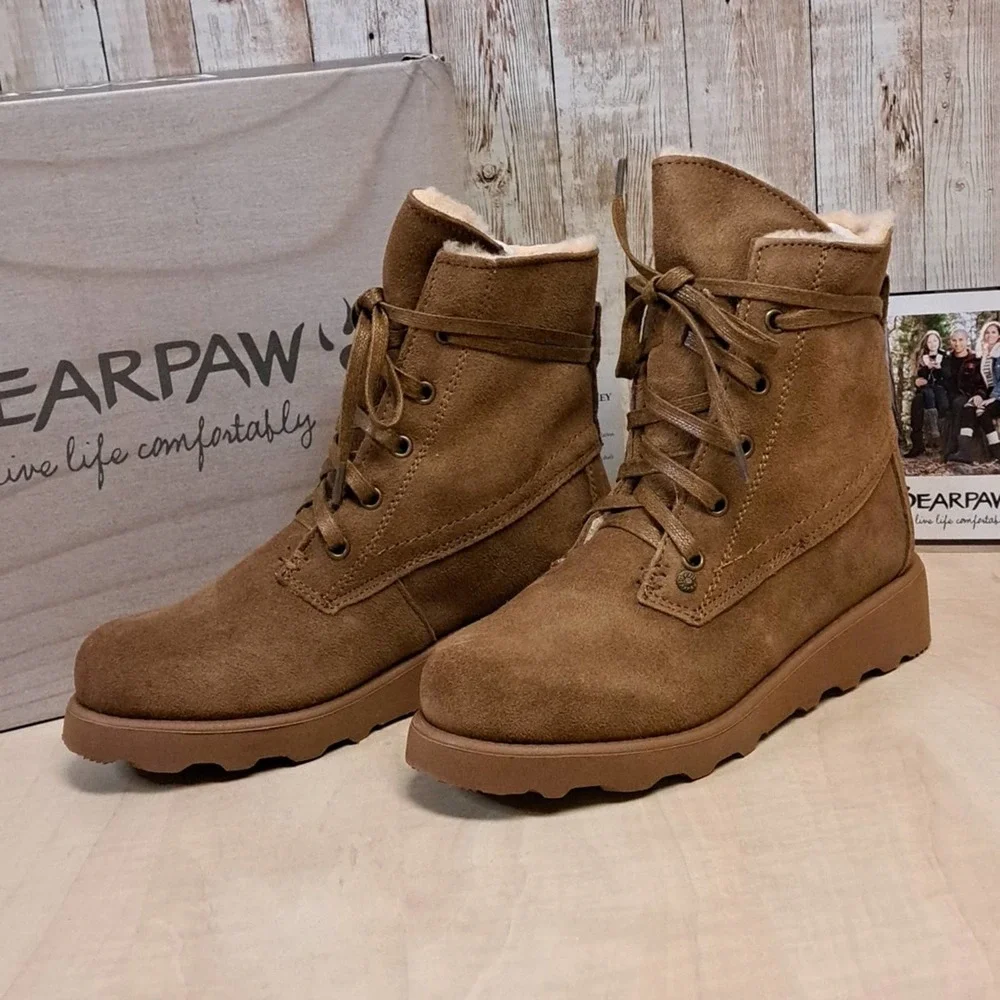 BEARPAW Krista Youth Boots in Hickory Size 3